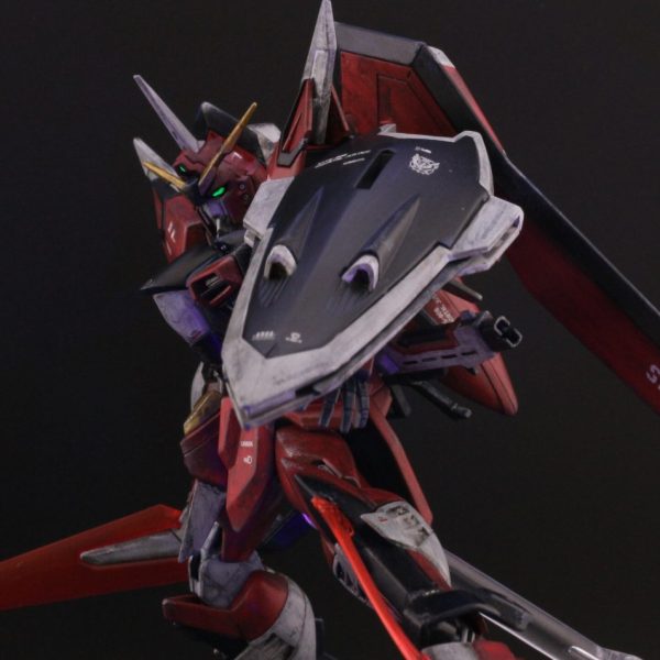 HG 　イモータルジャスティスガンダム