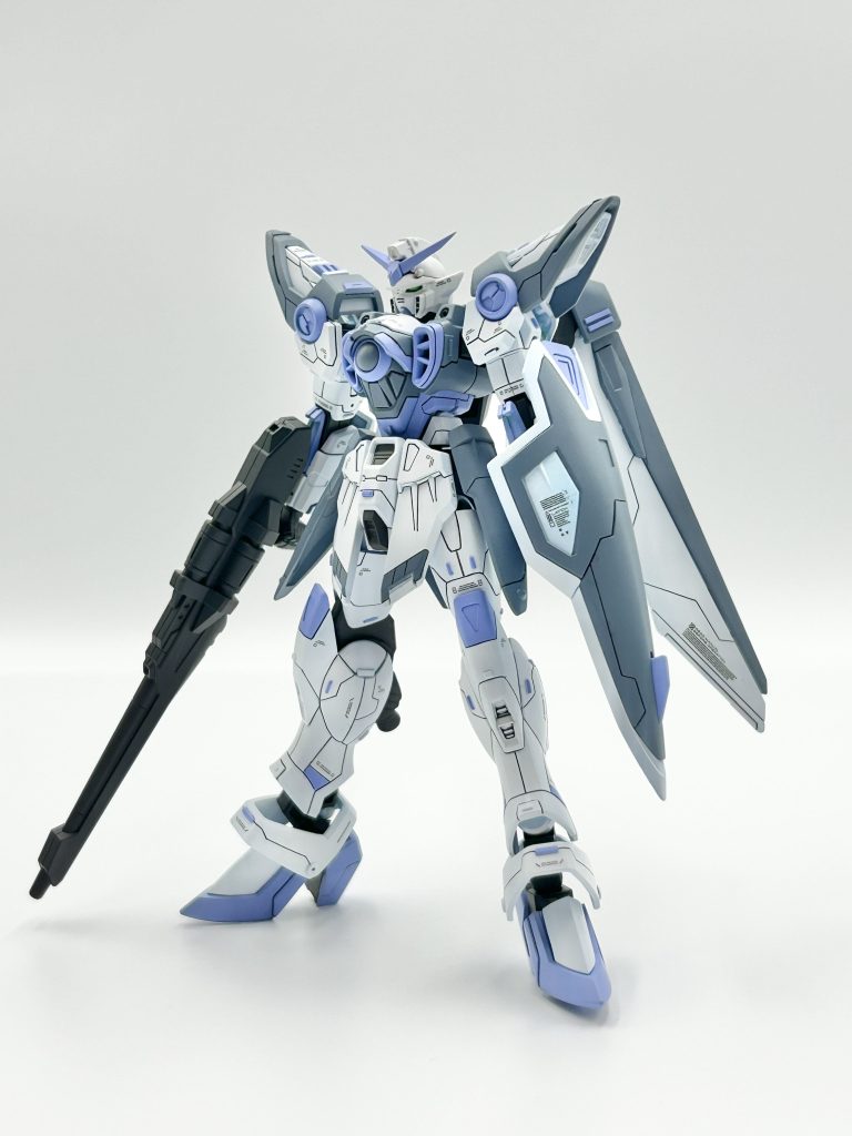 ノーマルモード:換装箇所は、ヒール化した足のみ。ディテールの追加を中心に制作していきました。&nbsp;