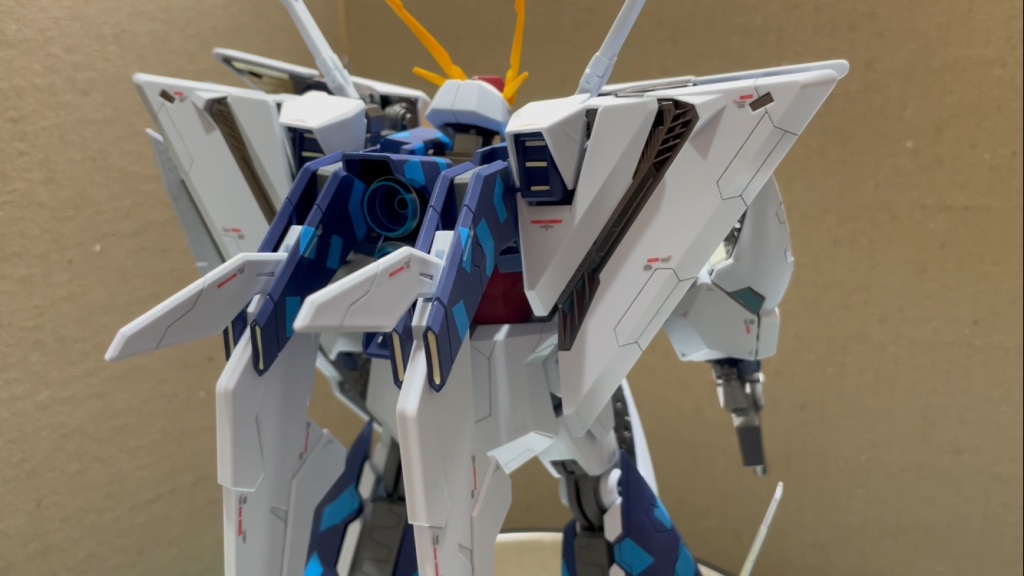 クスィーガンダム–2枚目/制作者：ままままんぼう