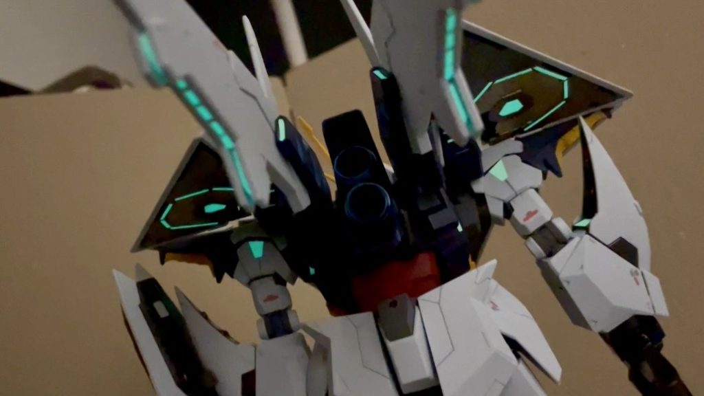 クスィーガンダム–7枚目/制作者：ままままんぼう