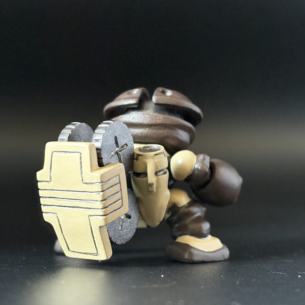 クロスシールドは背中にマウント可能