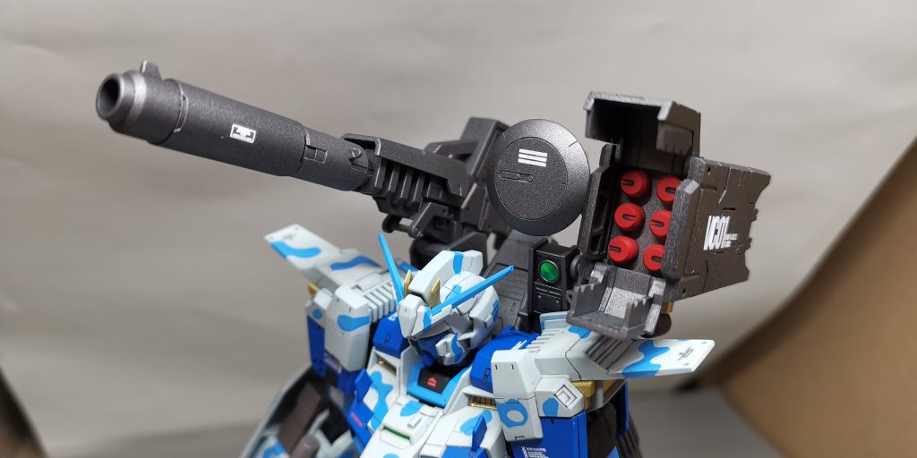 ミサイルランチャーとレドームも同じくコトブキヤ。