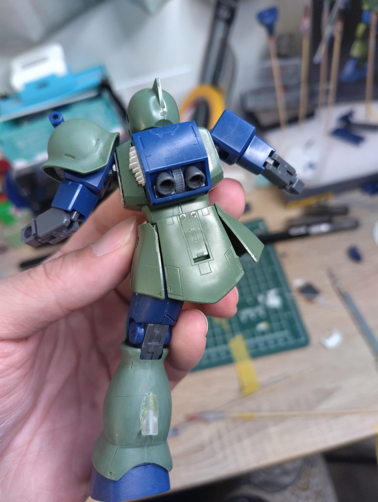 旧ザク（救援任務中）-よろしくお願いします！–3枚目/制作者：洪維昭