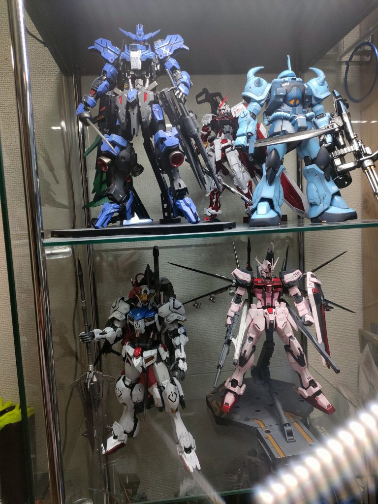 また一つコレクションが。こいつを見ながら飲む酒は格別です。