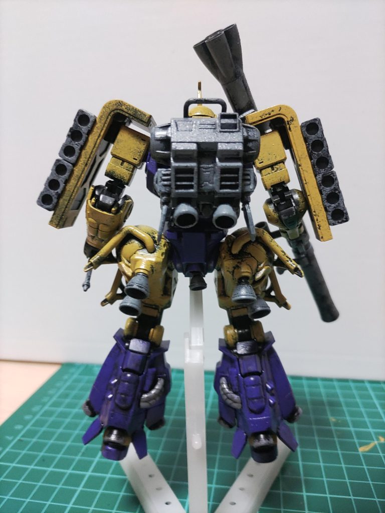 4回目の投稿  シーマ様専用高機動型ザク–5枚目/制作者：ヨモギ