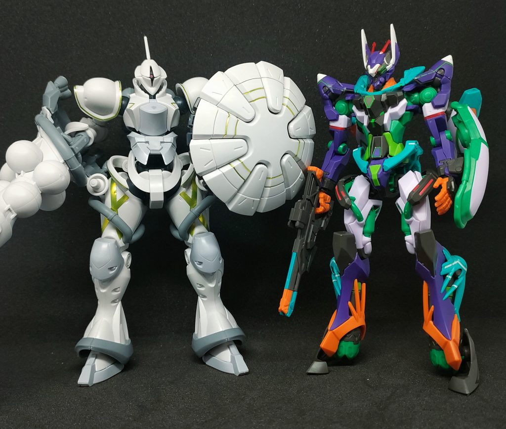 エグザベ少尉とのツーショット。イオ・マグヌッソ突撃シーンの要ですね。キケロガもキット化を切望するに至りますね。シャリアブル、リック・ドムよりも先にニュータイプ用MAとして出して欲しかったと個人的には思います。