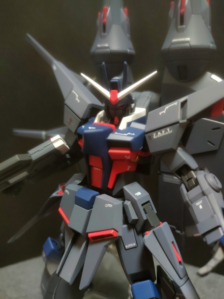 レジェンドガンダム–6枚目/制作者：akiyamaren