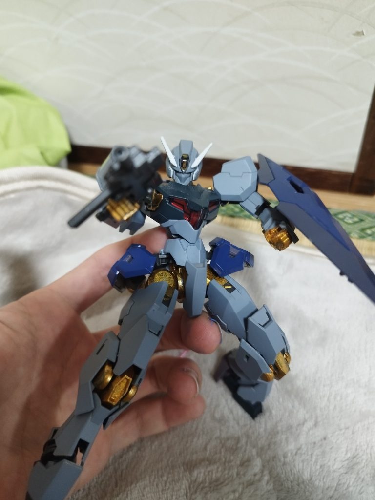 水星の魔女はあんまり見たことないのでましでただかっこよかったから買ったってだけですね〜こんどはエアリアも買いたいですね