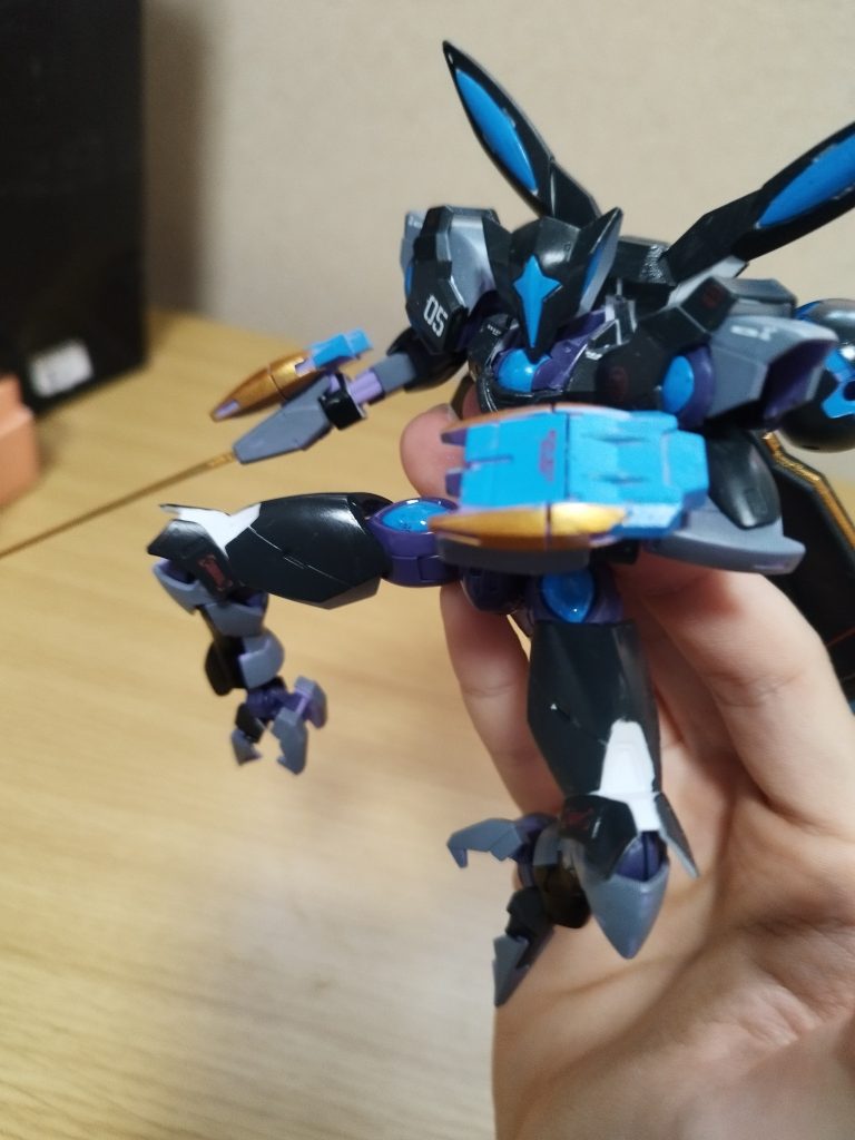 このな感じでジャーーーンプして上から剣を振りながら襲ってきますｺﾜｽｷﾞ