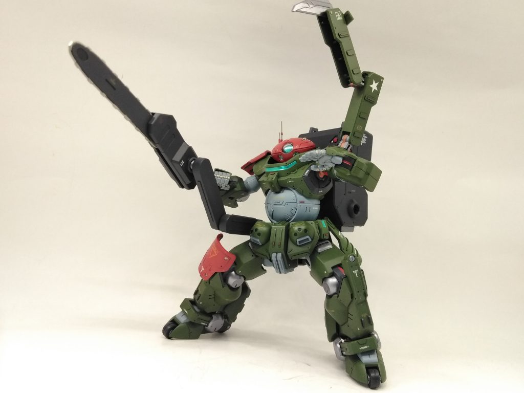 シールドをパージすると隠し武器シザークロウが