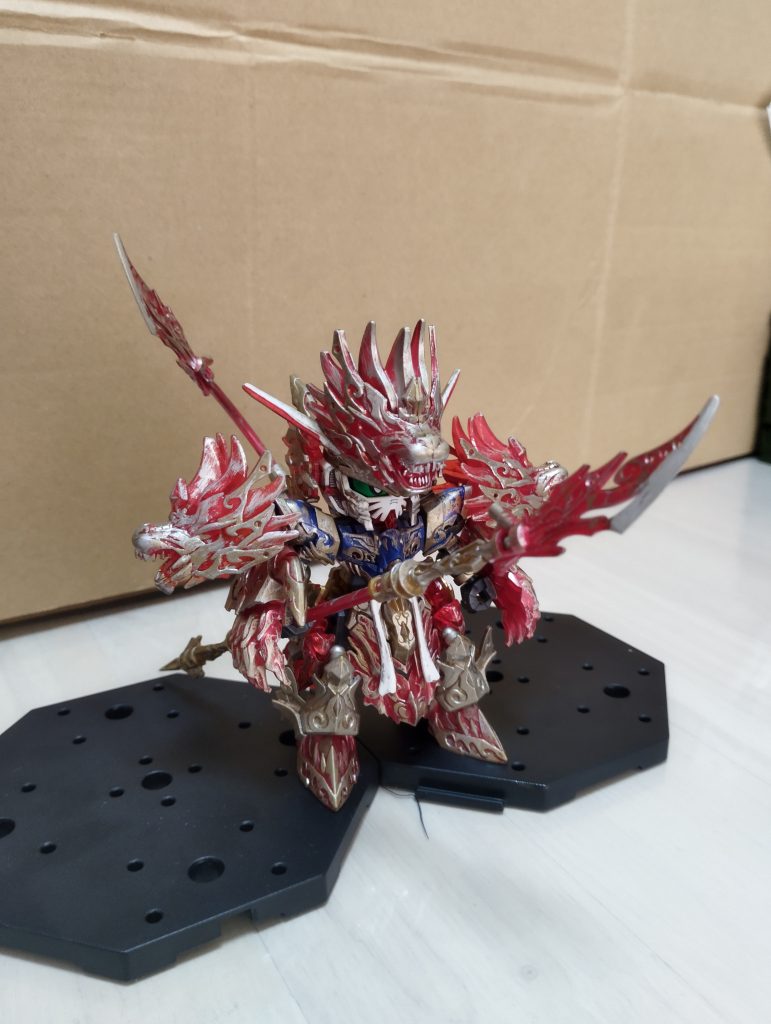 反対側からも。