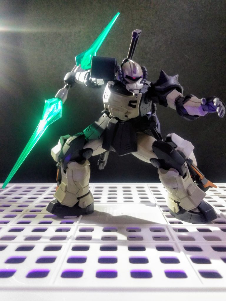 『天斗 大尉専用装備』には此の様なモノもアルのです😊 ⚔️ツインブレード抜刀⚔️ 射撃が不得手な分❓零距離からの斬撃戦を得意としています 🤩💕