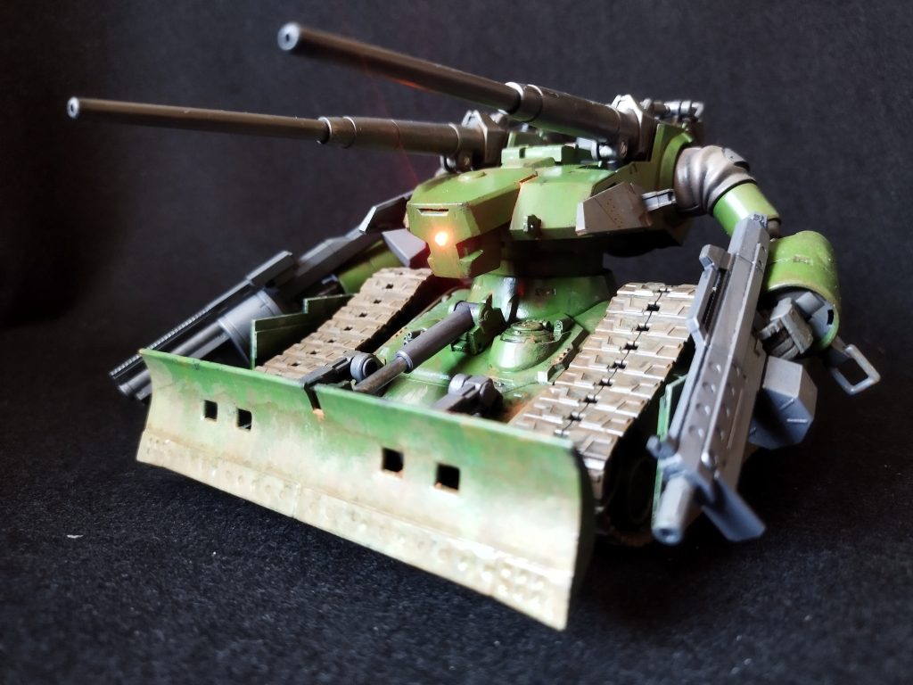 グレネードランチャーとマシンガンを装備させてみました