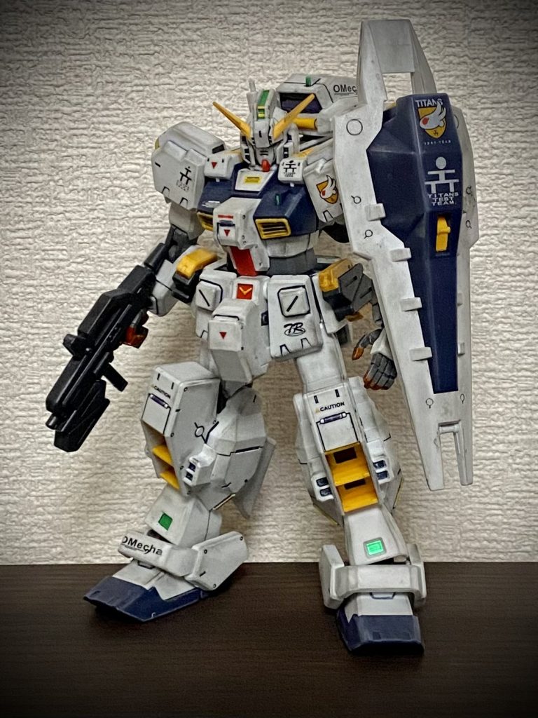 通常状態の正面。今見るとスミ入れが太いというか濃いというか。