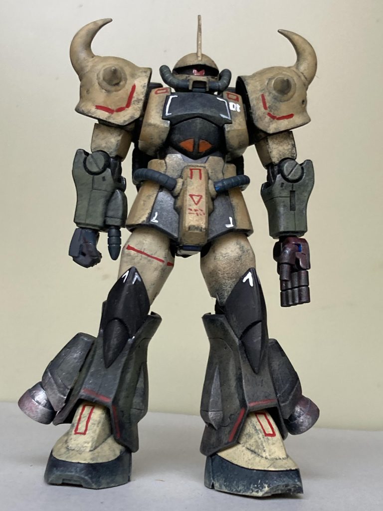 脚部のブースターはビルダーズパーツを使用しました。割と大きめな感じです。