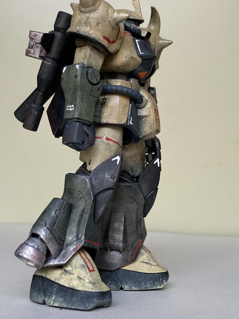 グフ砂漠仕様試験機–3枚目/制作者：ダレヤ？ローガンツ