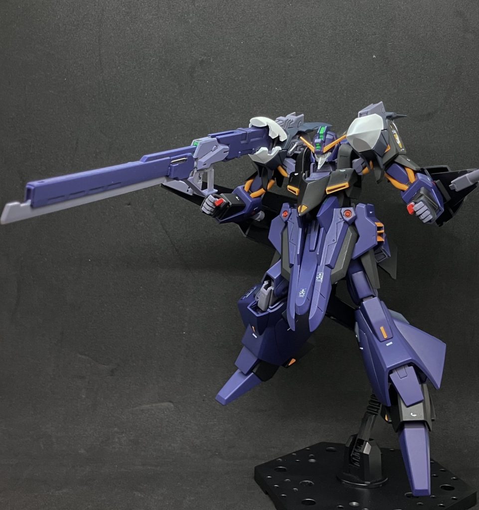 　ロング・ブレード・ライフルもフルドドⅡのクロー部に接続出来ます。