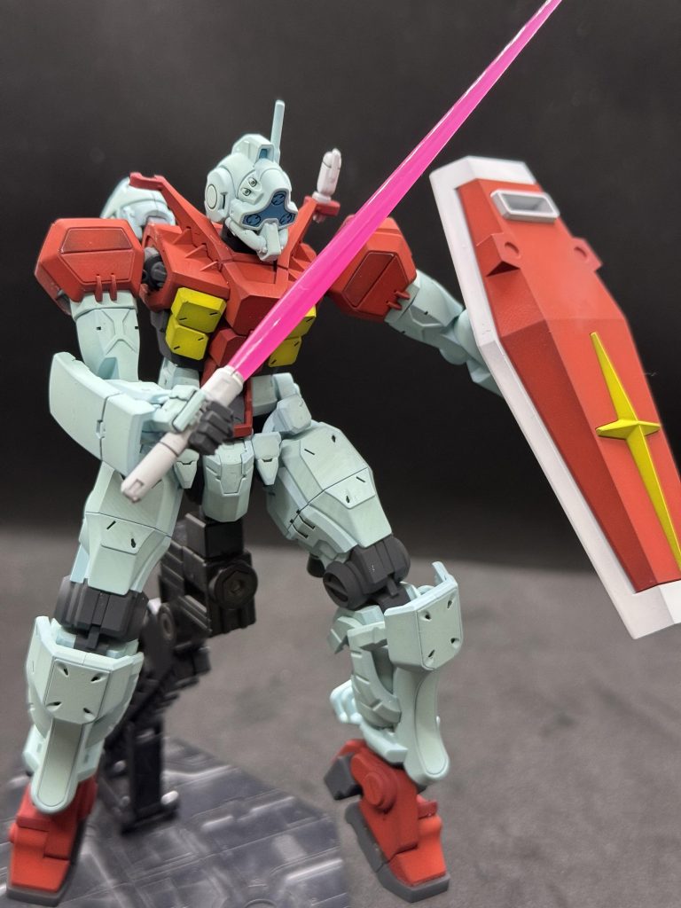 お前のおかんが言ってるのジークアクス版のゲルググやないかい