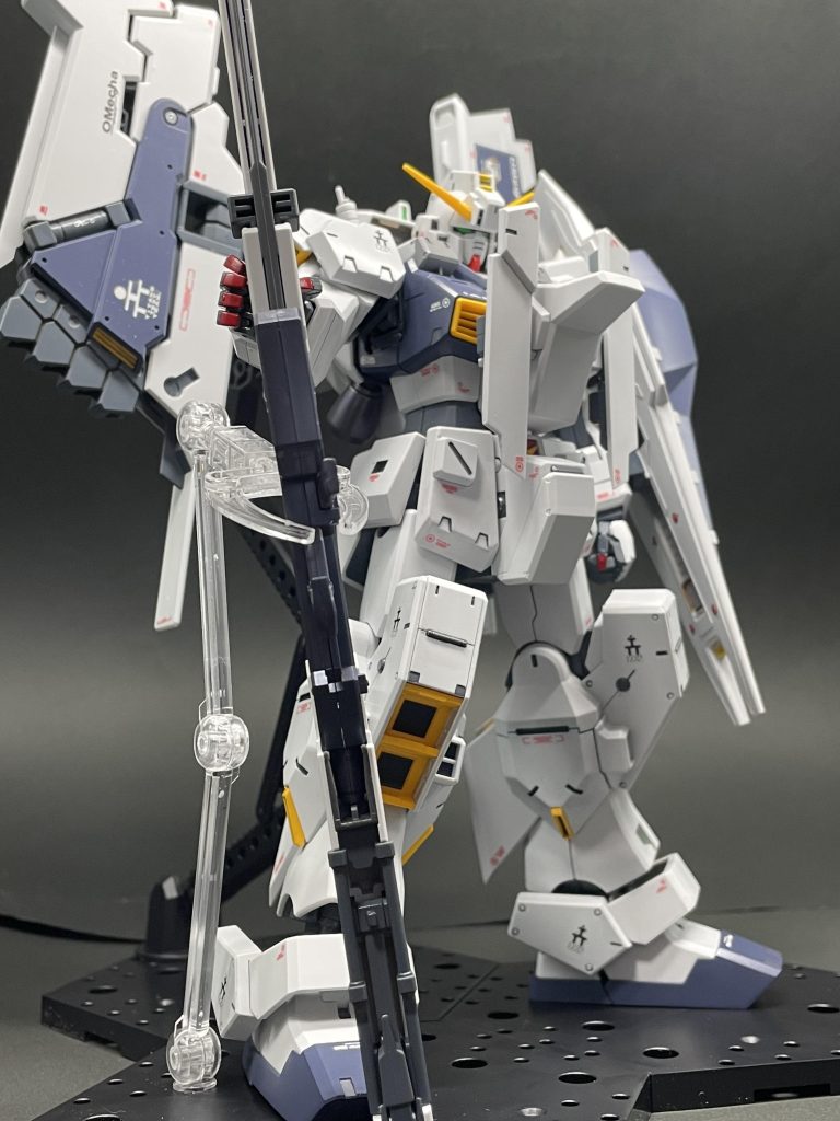 フルドドのFとGユニット(羽根部分)は縦に取り付けてみたらフィン・ファンネルみたいでお気に入りです😁