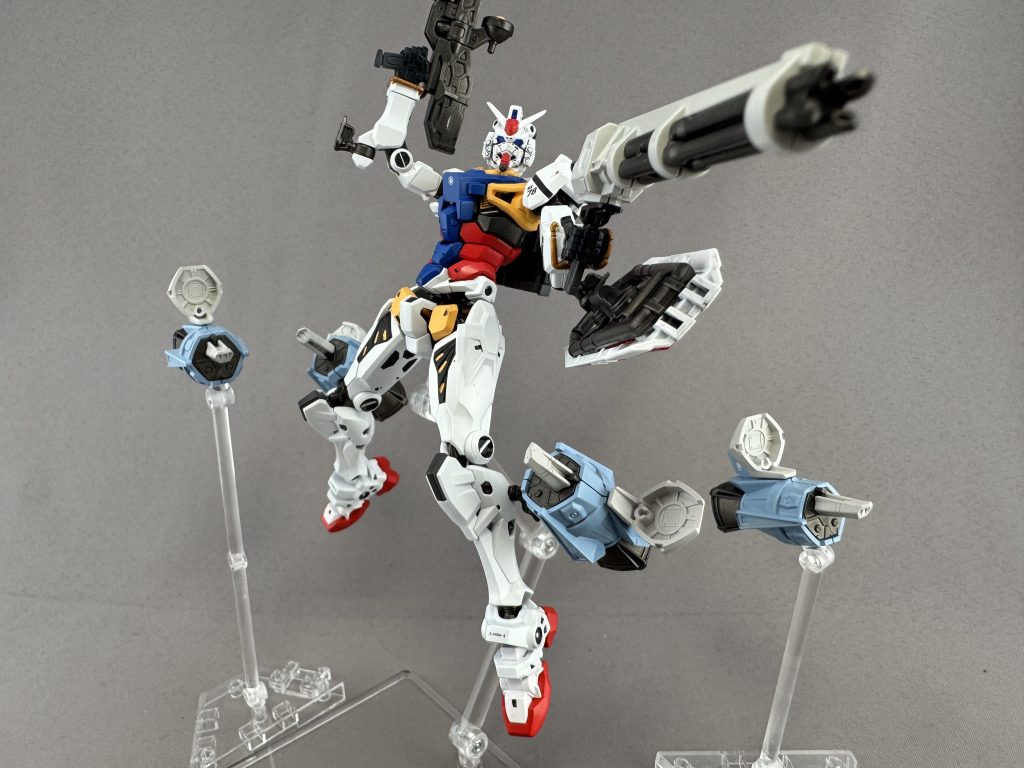 ガトリングガン！！　これらの攻撃により地球連邦軍はジオン公国軍のサイコミュ兵器へと対抗できた……か、どうかは定かではない…　