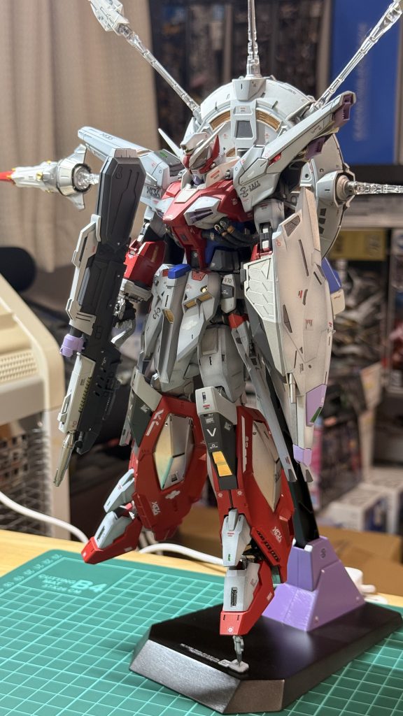 ご覧いただきありがとうございます😊余談ですが、OBORO作品をアイバーさん、0.75畳モデラーヤンシさんのYouTubeでご紹介くださいました。ありがとうございます🙇