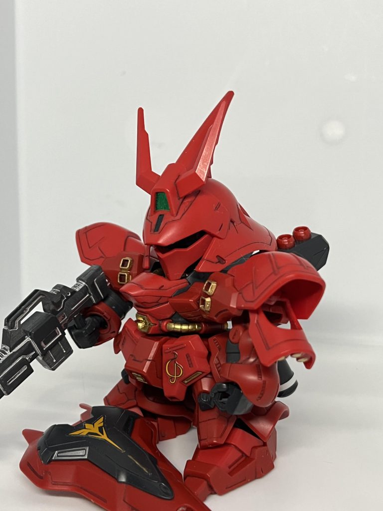 と言いつつ、先ずはBB戦士。しっとりしてるツヤ消しが好きなので、いつものスミ入れ部分塗装。