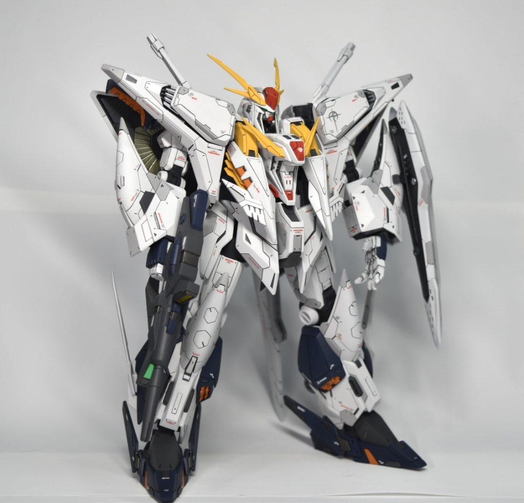 クスィーガンダムとペーネロぺー同時に買ったんですけど、こんなデカいHGしばらく作りたくないですね、作りやすいですけどパーツ数が多くて途中嫌になりました😅