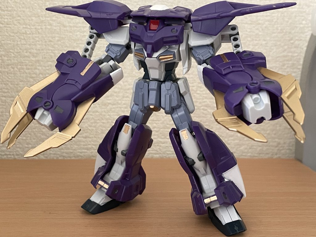 旧キットですが、差し替え無しで形態を変えられるのは良き！