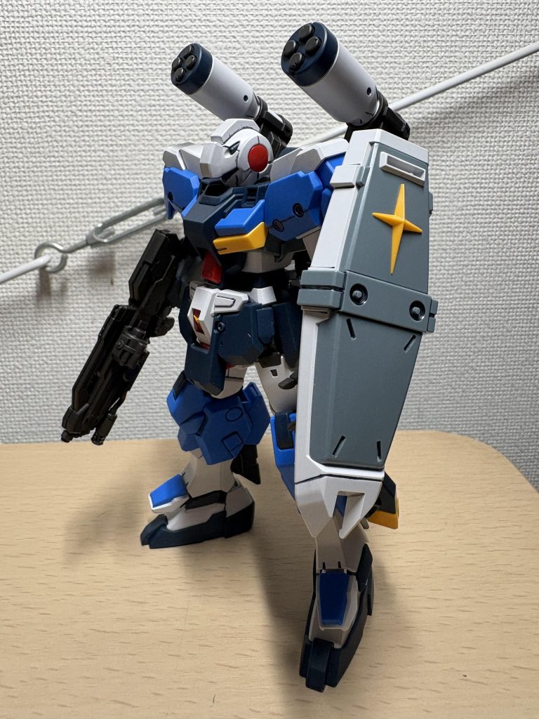 ストレートに組んで墨入れのみ。