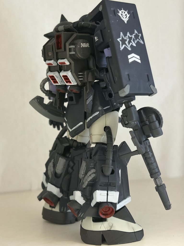 三連星マークは手書きですちょっと汚くて目立つかも...