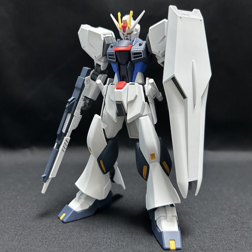 作品名：15番目のストライク 制作過程やらフレームやら<p>制作過程一応写真に撮ってたので ここに置いておこうと思います 雑撮影です 足の移植 試作型 組み立てた時の足のフレーム 試作型その2 EGνガンダムの残骸</p>
