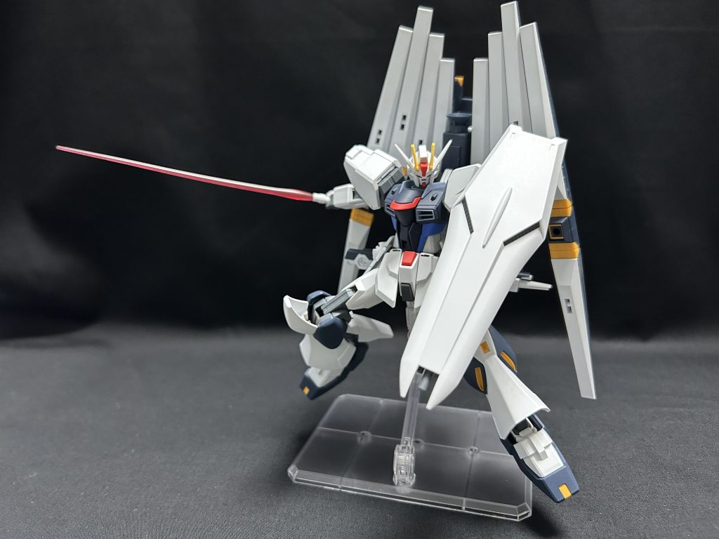 νストライク–2枚目/制作者：curse