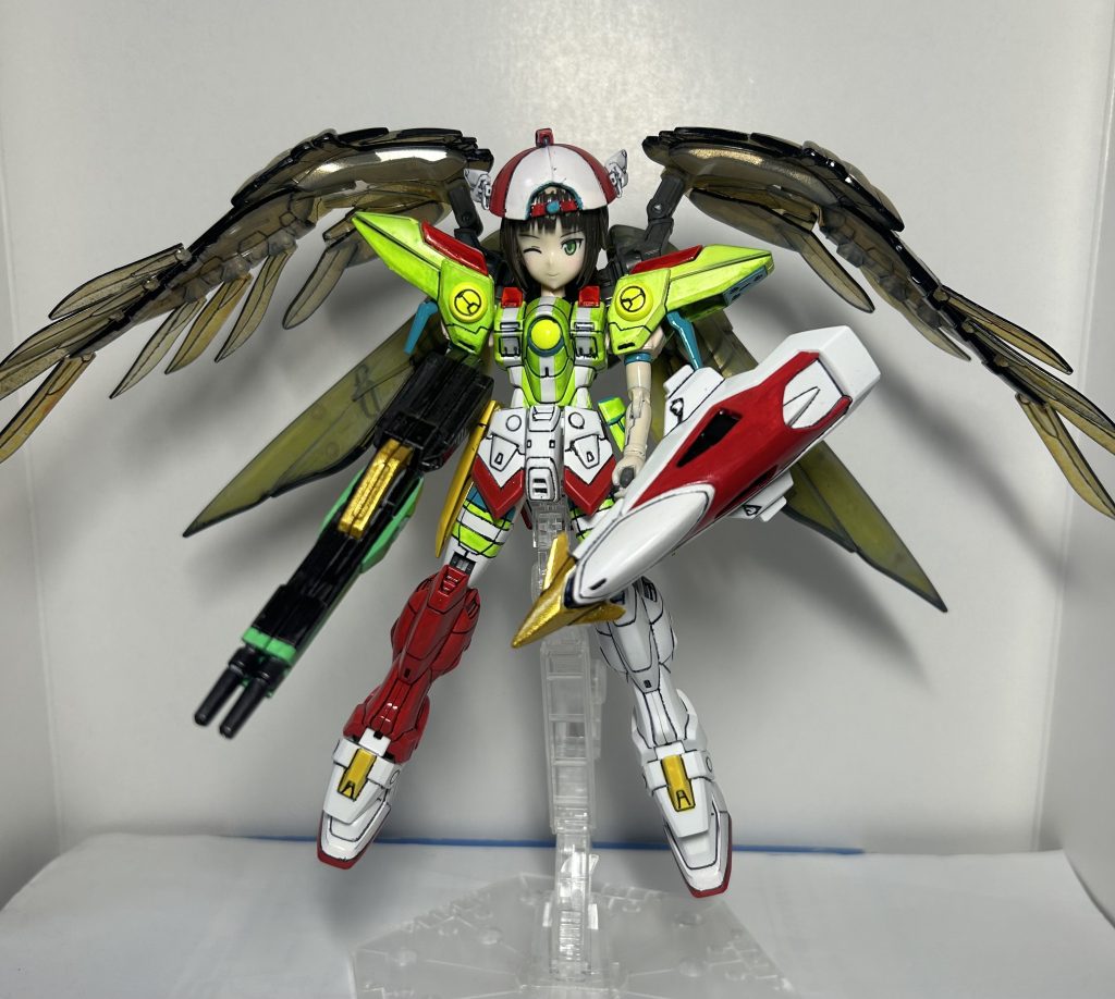 RGウイングガンダムゼロEW［クリアカラー］は大◯ス◯ルのイメージカラーの黄色から、スーパー感を出したくて金色に内側を塗りました。&nbsp;