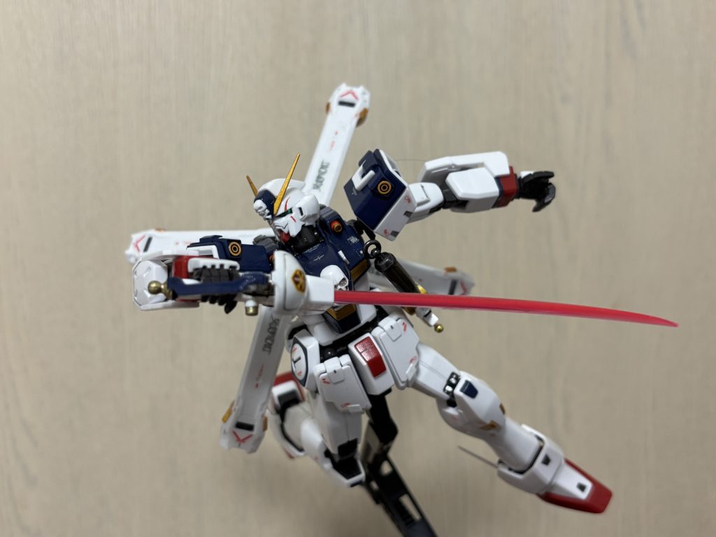 クロスボーンってなんか動きがある方がカッコよく見える気がするんすよね。