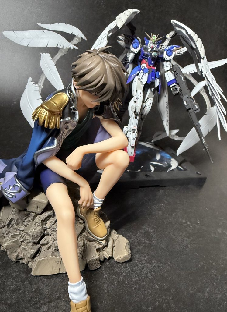 一緒に撮りたいが為にフィギュアを購入！ヒイロとリリーナのセットで3万6千はやり過ぎやねん！笑