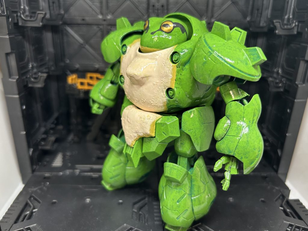 野生味を出したくてお腹をザラザラな感じにしたんですがただ汚くなっただけですね笑トップコートはカエルなんでツヤありです