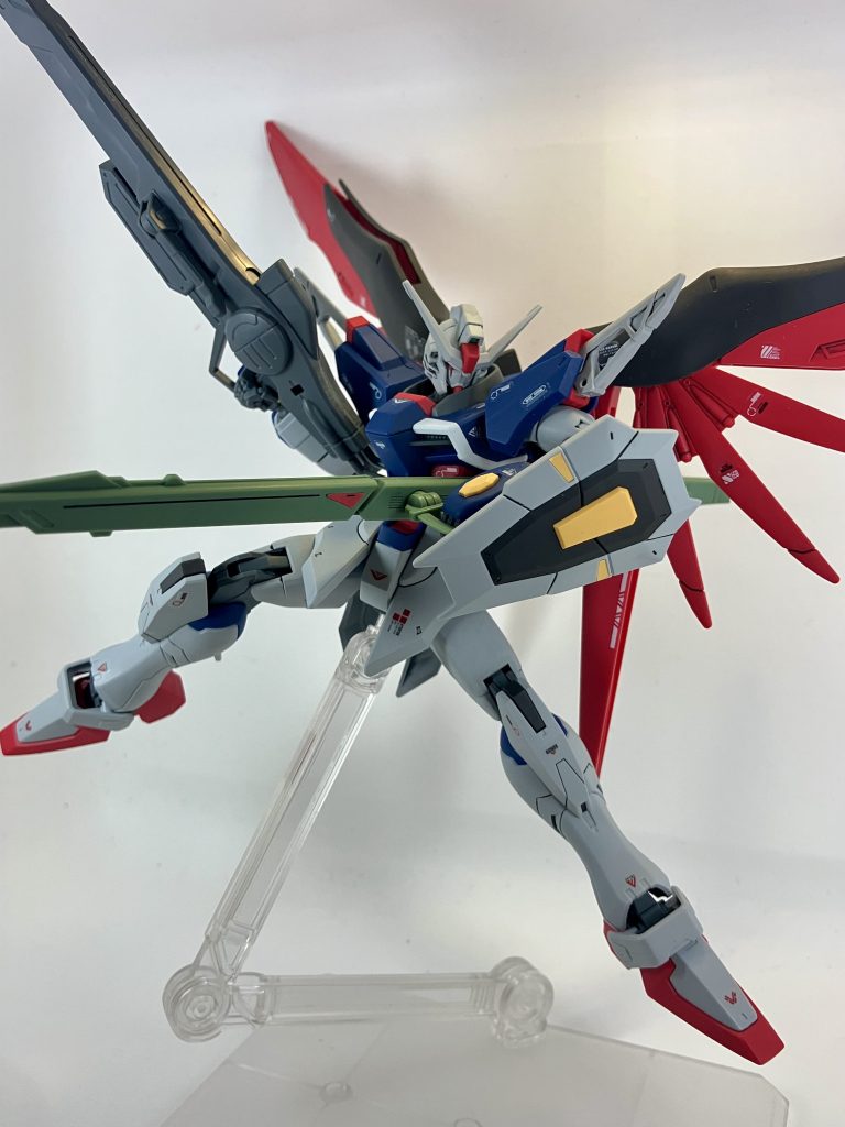 デスティニーガンダム　spec2–3枚目/制作者：marisu