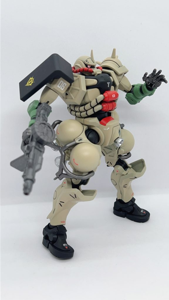 セールカラーで塗りましたが、もう少し濃いサンドブラウンで良かったかも。