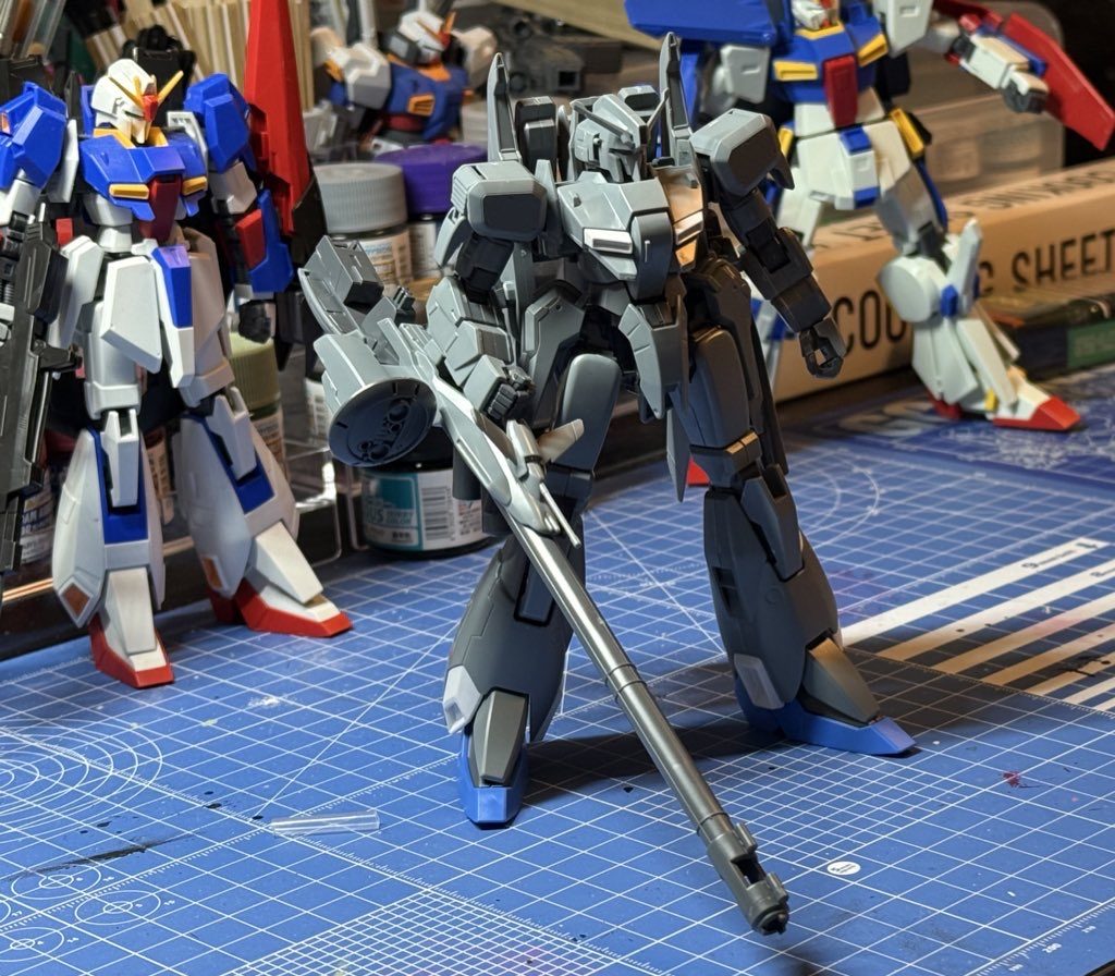 作品名：ゼータプラスC1！<p>2度切りして放置してたゼータプラスを組みました！ かっこいい！</p>
