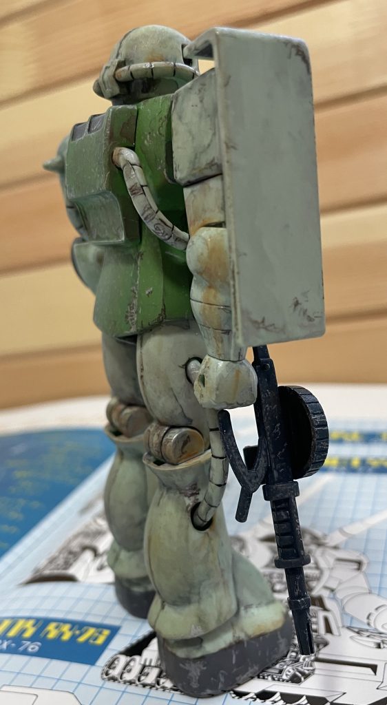 ブリキ風ザク–5枚目/制作者：yamoaomo