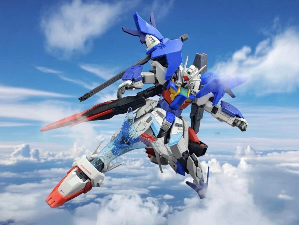 ダブルオースカイと言えばこれという足にエネルギーシールドを貼ってキックするポーズがかっこいい台座を消せて空を背景にできたのでかなりキックしている感じが強くなって良きです