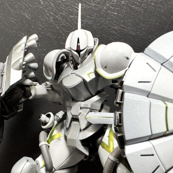 HG 1/144 エグザベ専用ギャン(ハクジ装備)