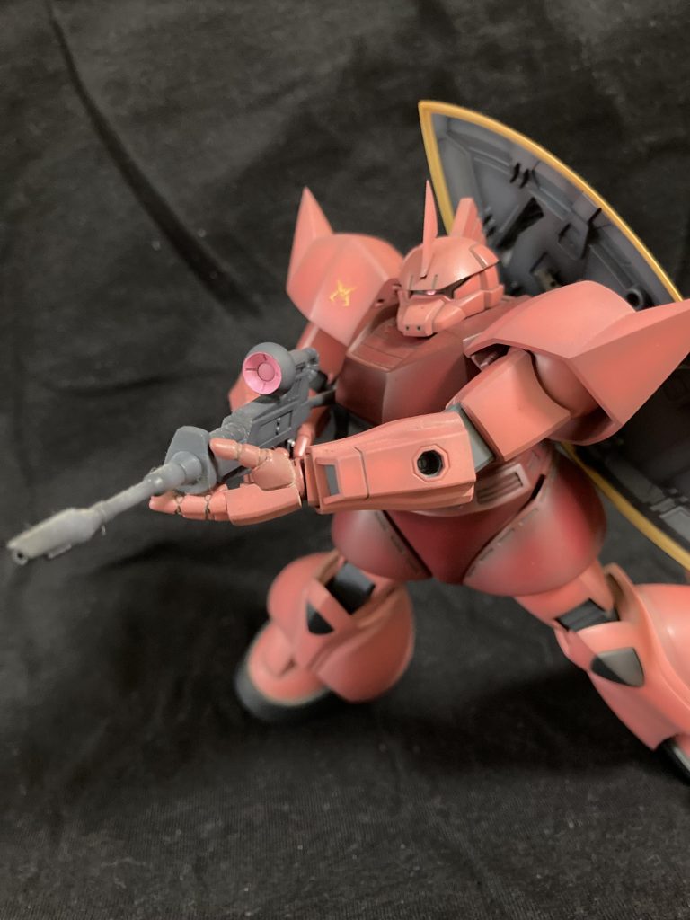 両手持ち用に左手改修したようなものです