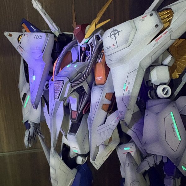 クスィーガンダム