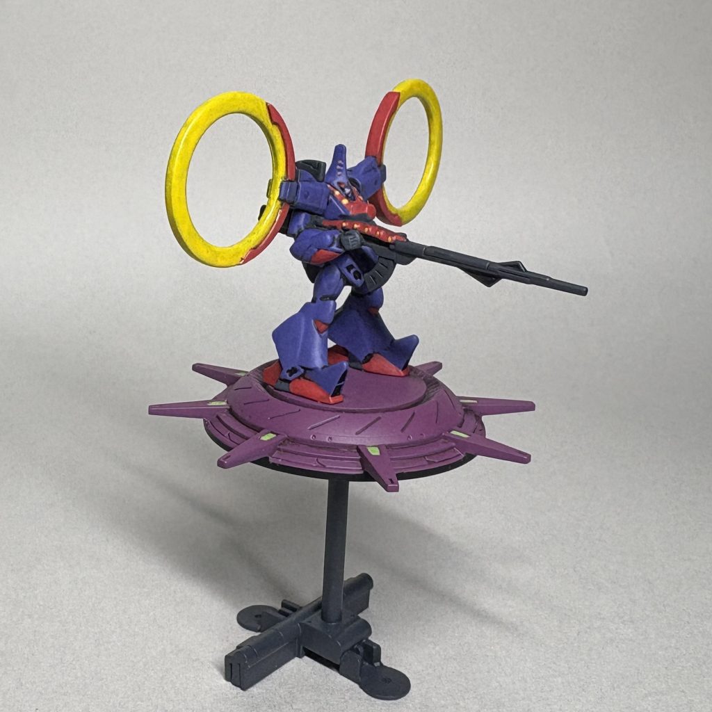 ななめよこ肩の粒子加速器ビーム部やザンネックベースのセンサー部分には、水性ホビーカラーのクリアーを塗ってツヤを戻しました。