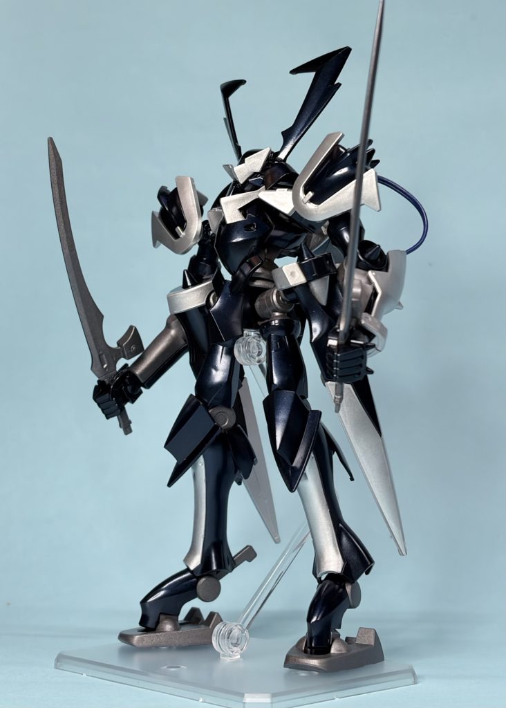 HG スサノオをメタリックカラーに全塗装。本日2月20日は中村悠一さんの誕生日という事で記念制作しました。