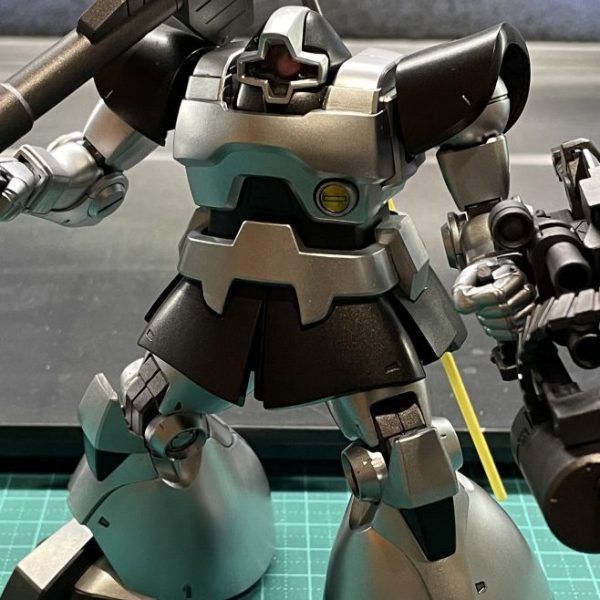 HGドム2号機（銀の弾丸隊）