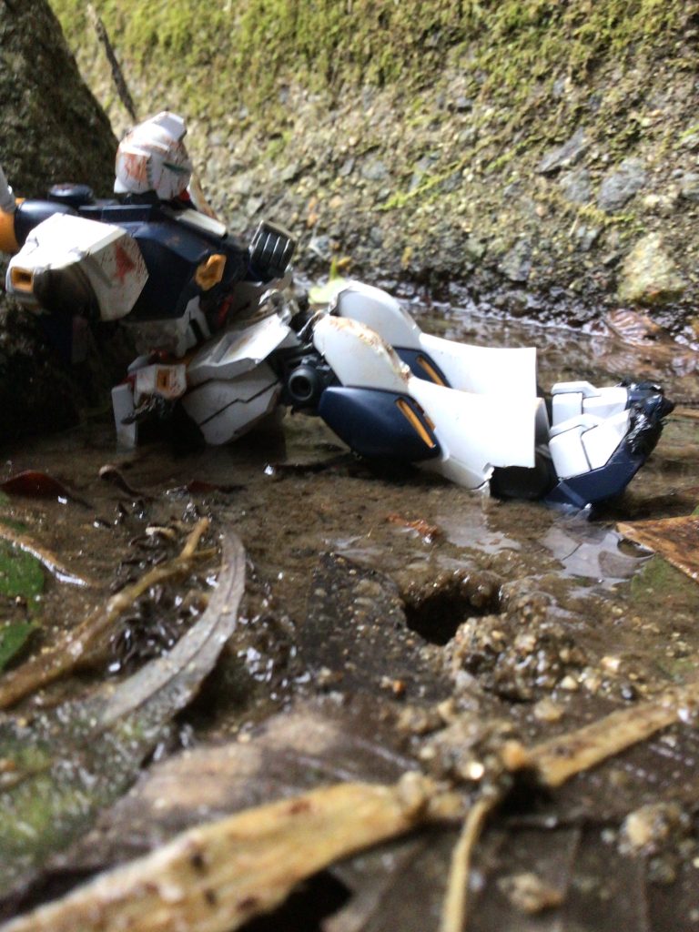 EG νガンダムを使って、動かない感じにしました！