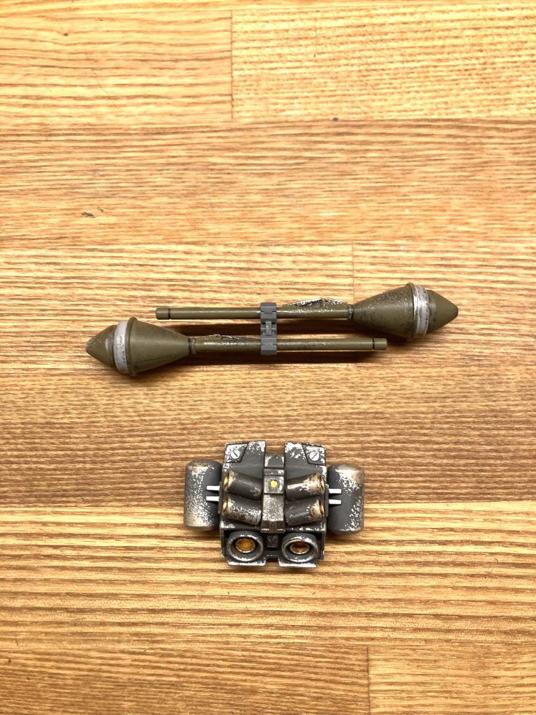 ランドセル　武装など