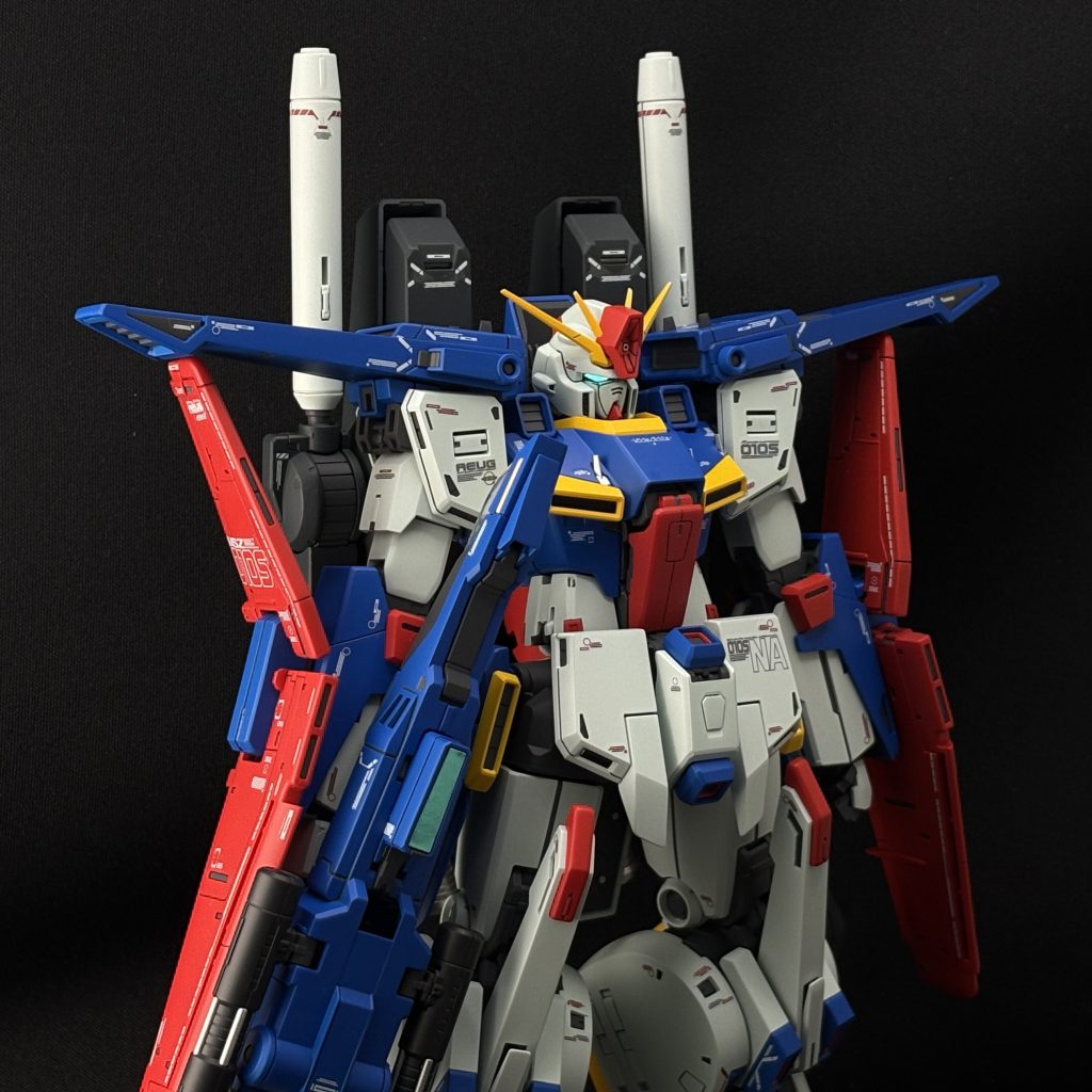 ダブルゼータのアニメカラーは、作るものじゃなかった。もう売ってました。